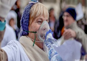 Should You Buy A Table Top Or Portable Nebulizer?