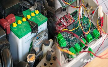 Comparing Lithium-ion vs. Lead-Acid Vehicle Battery Performance