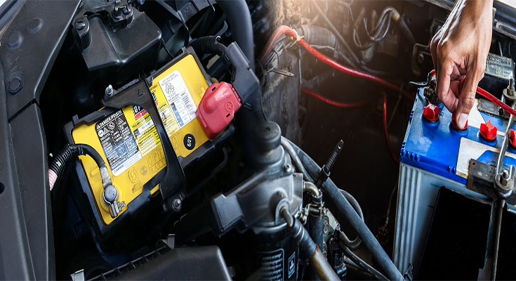 Understanding the Differences Between Standard and Heavy-Duty Truck Batteries